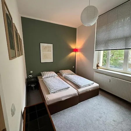 Geraeumiges 2-Raum-Apartment Mit Loggia Lipsk Zewnętrze zdjęcie