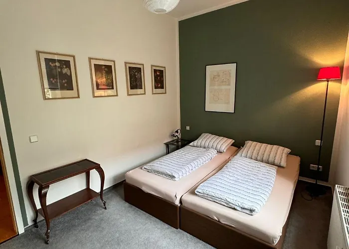 Geraeumiges 2-Raum-Apartment Mit Loggia