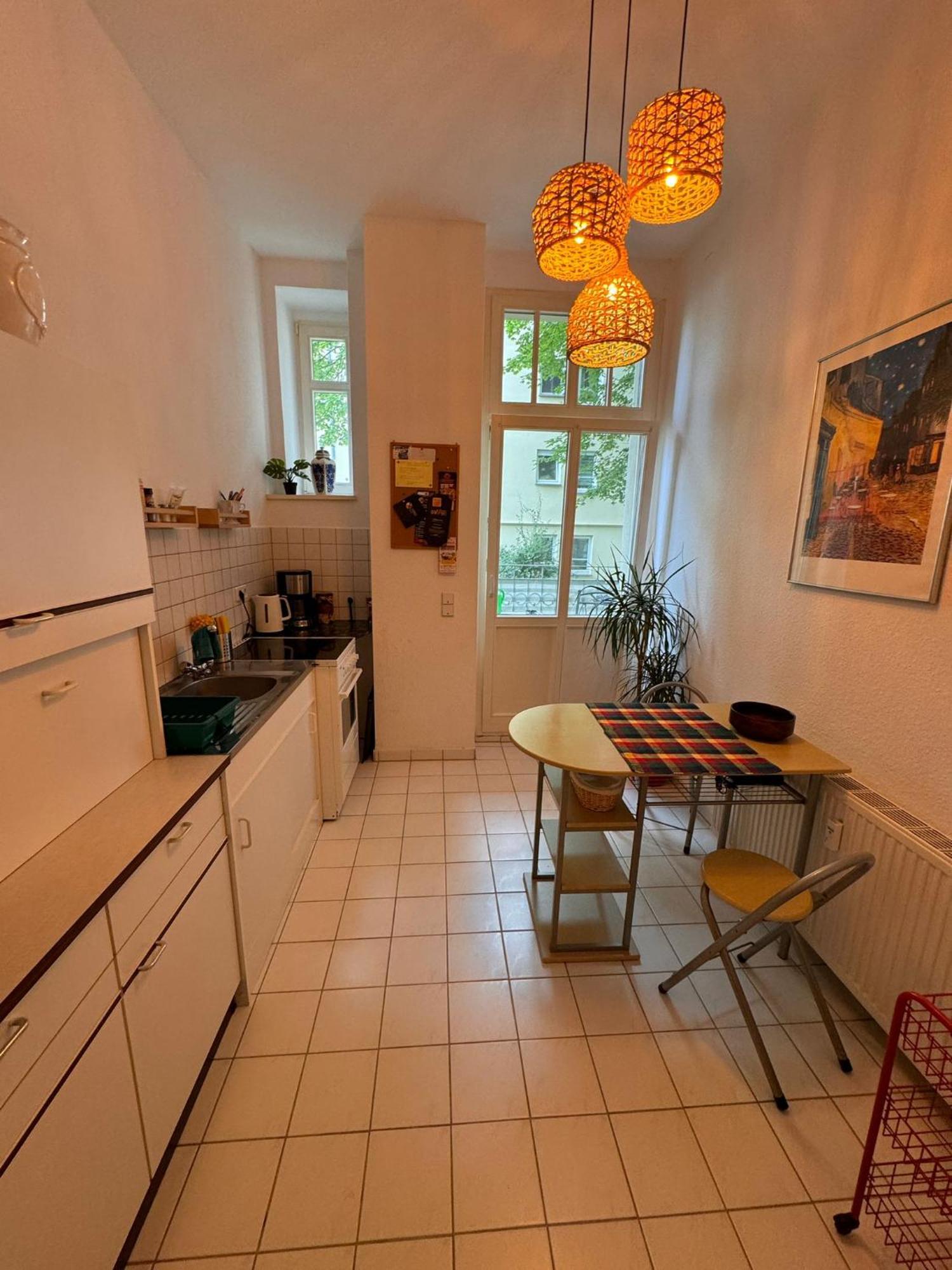 Geraeumiges 2-raum-apartment Mit Loggia Leipzig