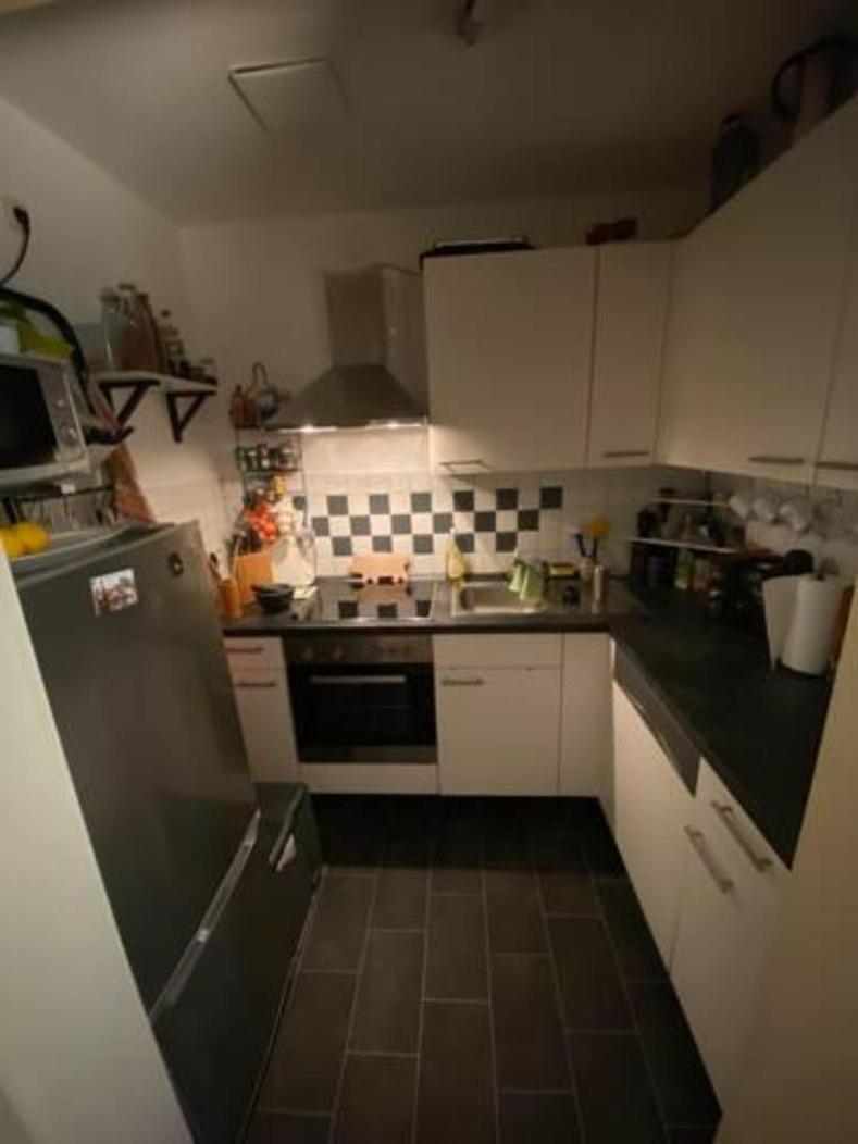 Apartament Geraeumiges 2-raum-apartment Mit Loggia